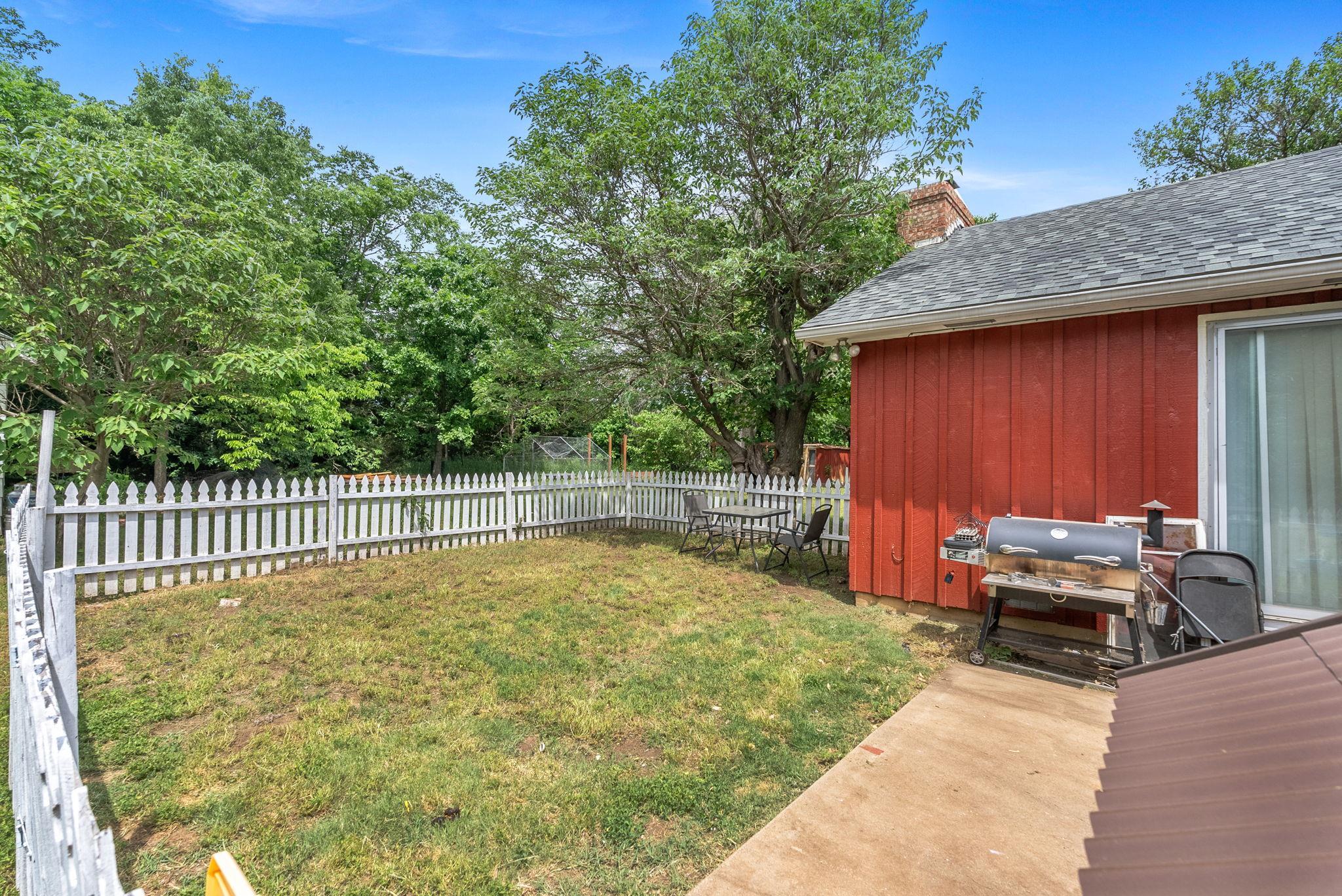 1003 N Olive St, Leon, Kansas image 25