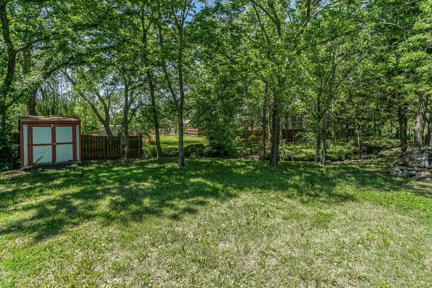 Derby, Kansas 67037, United States, 4 Bedrooms Bedrooms, ,3 BathroomsBathrooms,Residential,Pending,53942