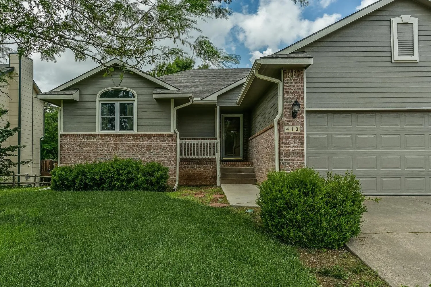 Derby, Kansas 67037, United States, 4 Bedrooms Bedrooms, ,3 BathroomsBathrooms,Residential,Pending,53942