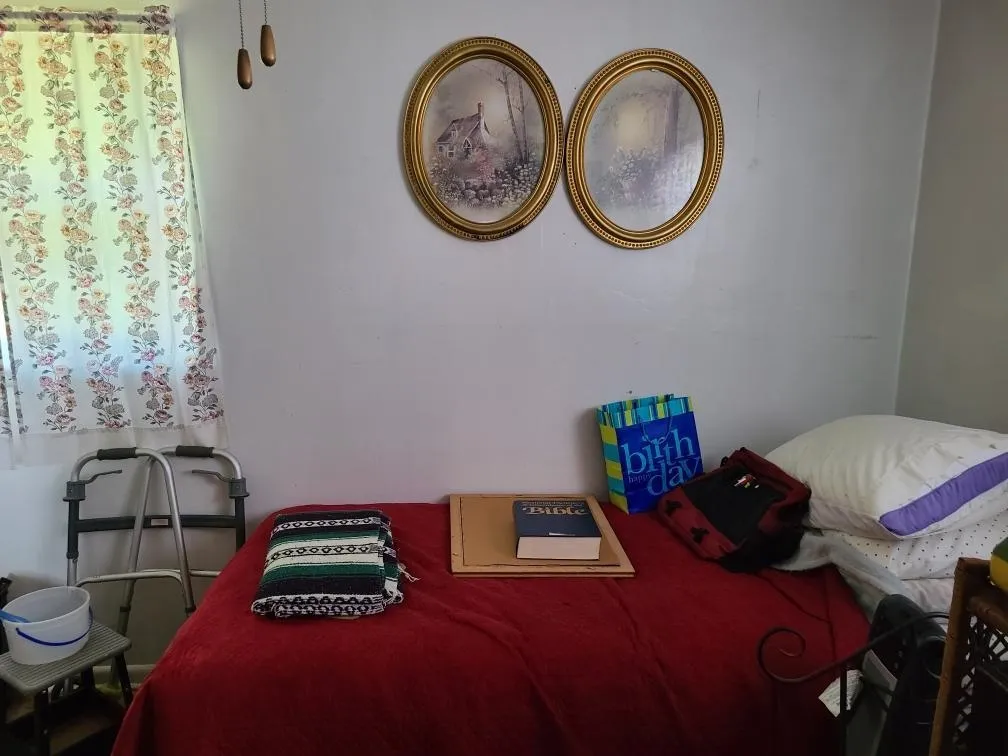 Winfield, Kansas 67156, United States, 3 Bedrooms Bedrooms, ,1 BathroomBathrooms,Residential,Pending,203880