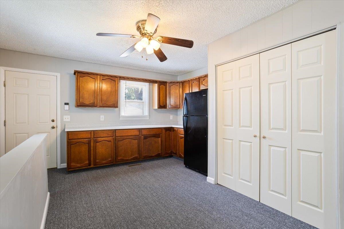 Wichita, Kansas 67213, United States, 2 Bedrooms Bedrooms, ,1 BathroomBathrooms,Residential,Pending,49135