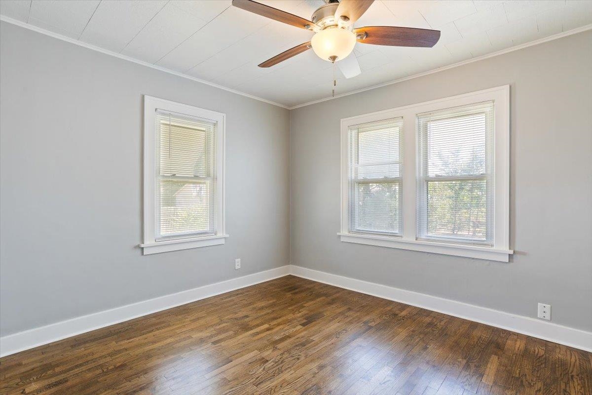 Wichita, Kansas 67213, United States, 2 Bedrooms Bedrooms, ,1 BathroomBathrooms,Residential,Pending,49135