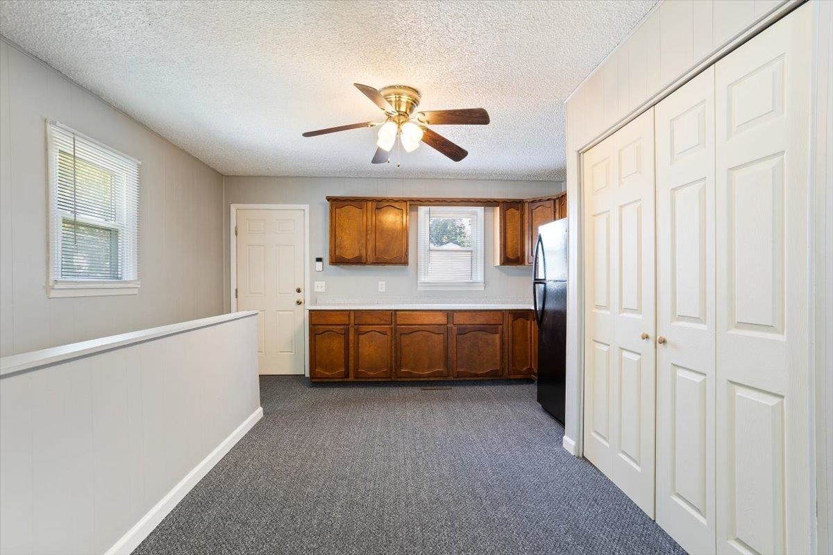 Wichita, Kansas 67213, United States, 2 Bedrooms Bedrooms, ,1 BathroomBathrooms,Residential,Pending,49135