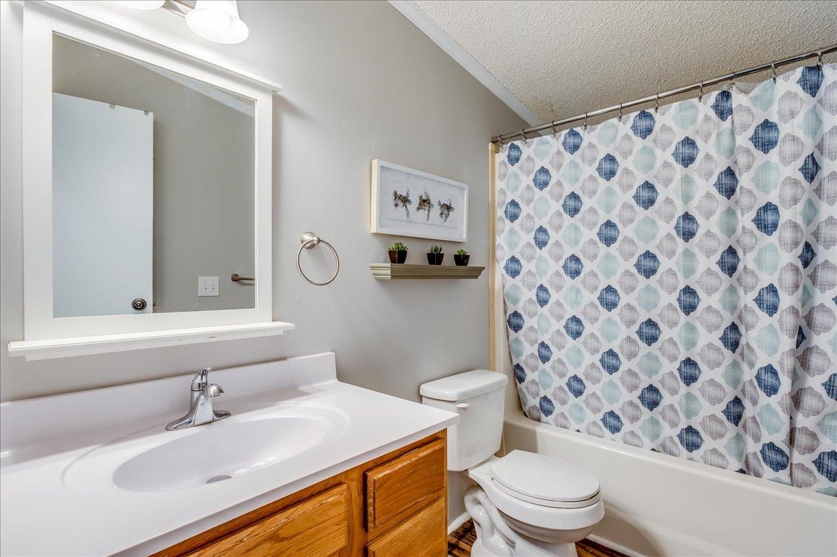 15941 SW 158th Ter, Rose Hill, Kansas image 15