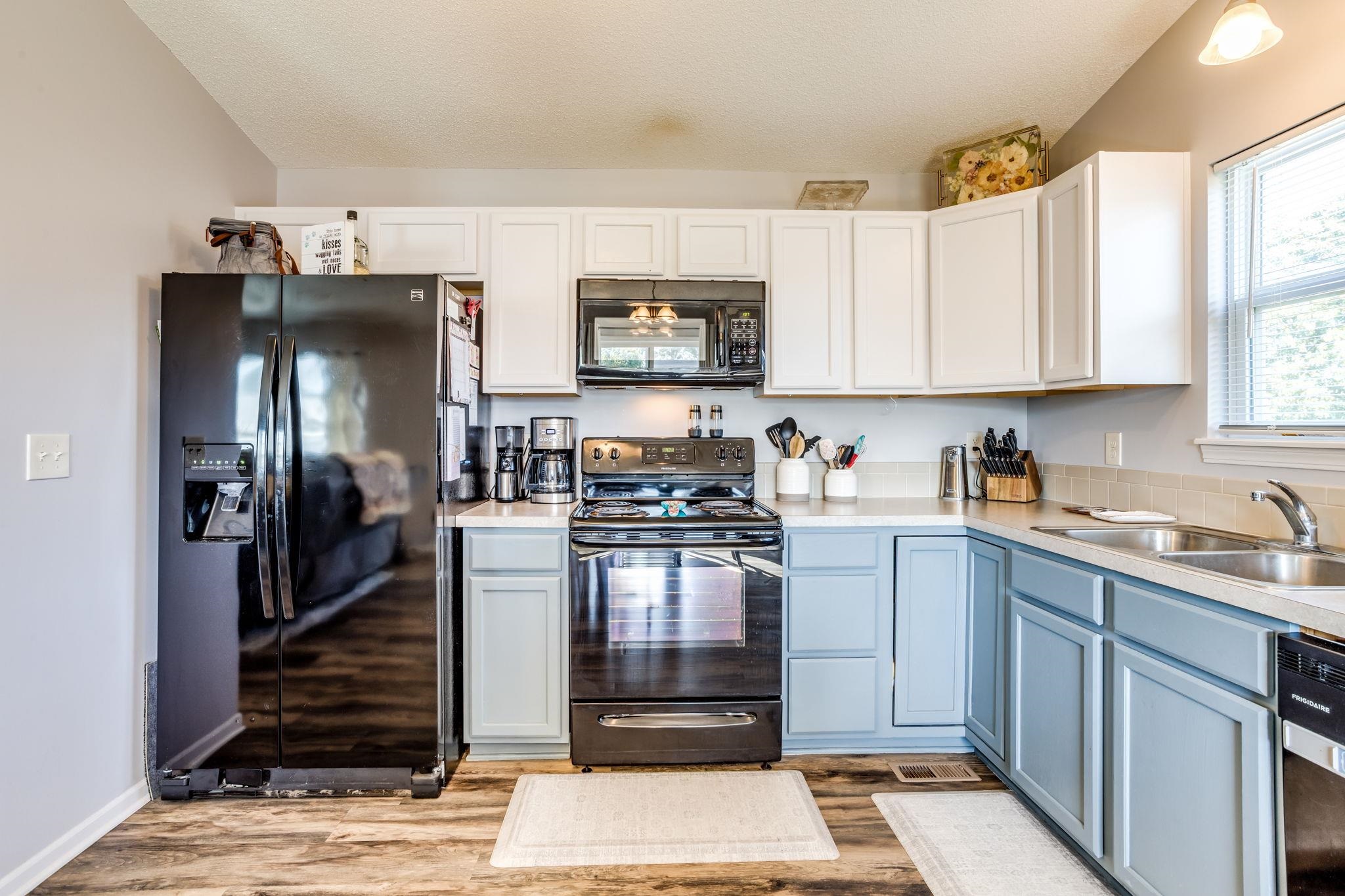 1312 Westover Ln, Hesston, Kansas image 13