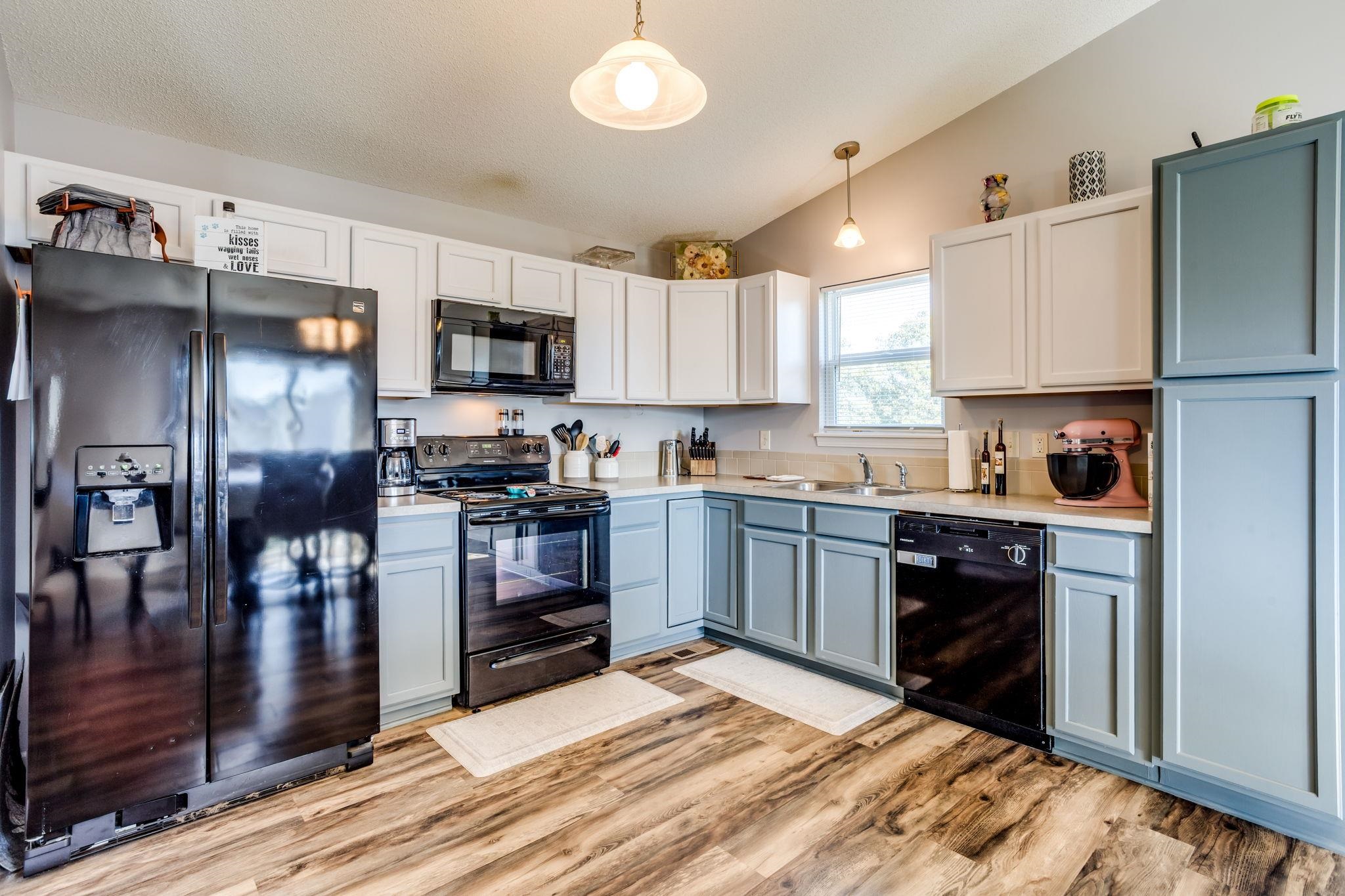 1312 Westover Ln, Hesston, Kansas image 10