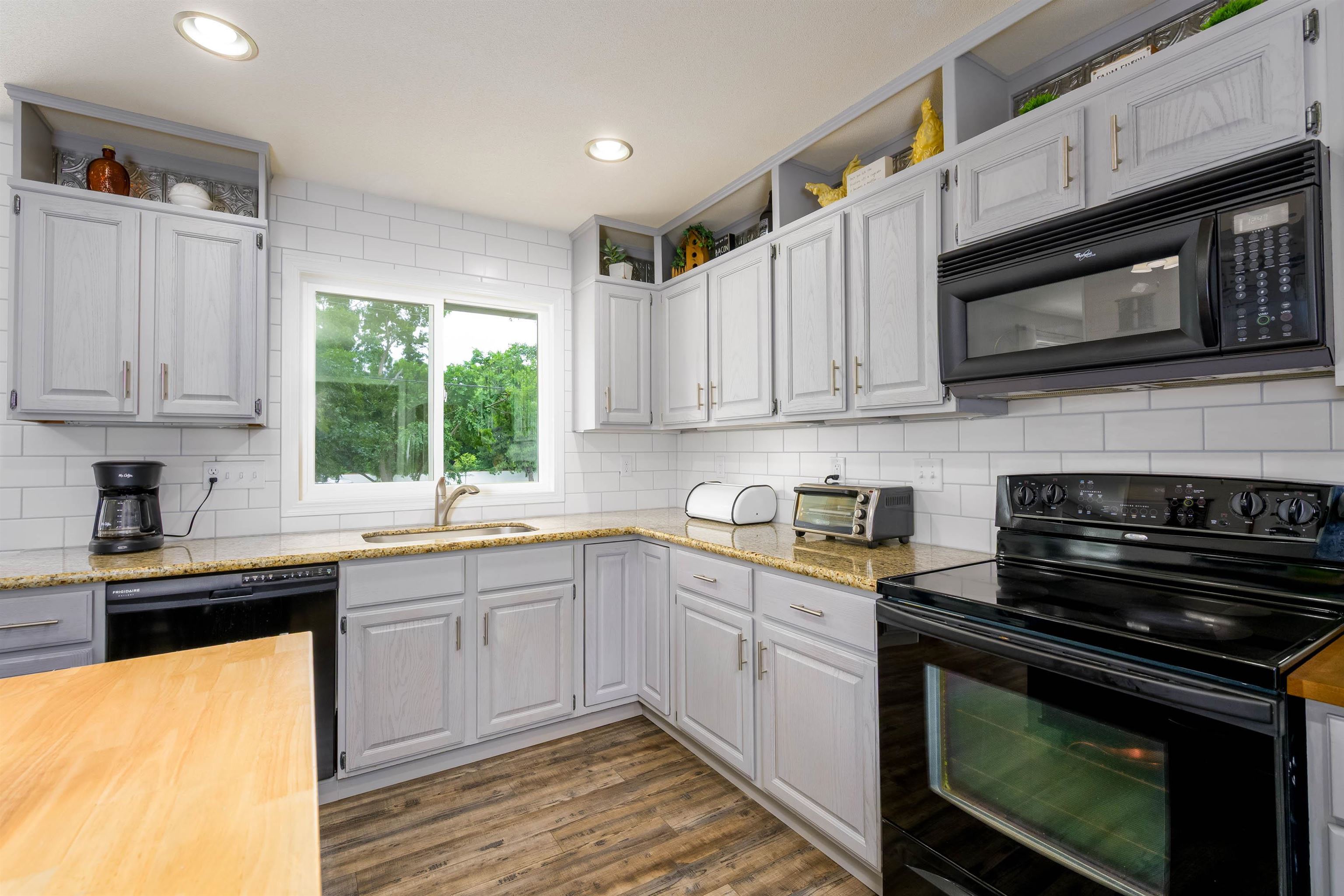 7811 W Birdie Lane Cir, Wichita, Kansas image 10