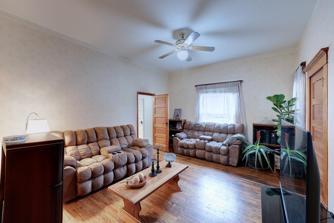 619 E 10th Ave, Winfield, Kansas image 10