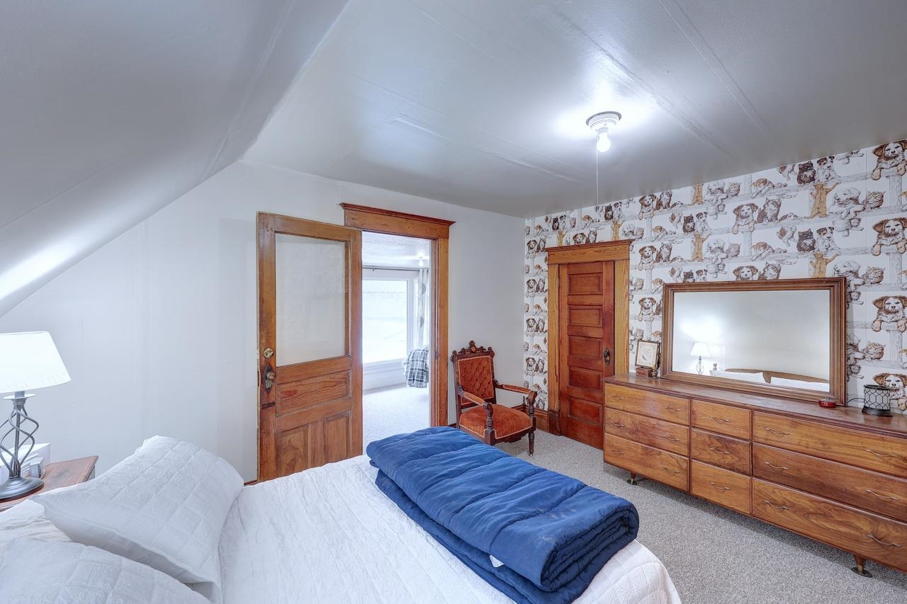 619 E 10th Ave, Winfield, Kansas image 24