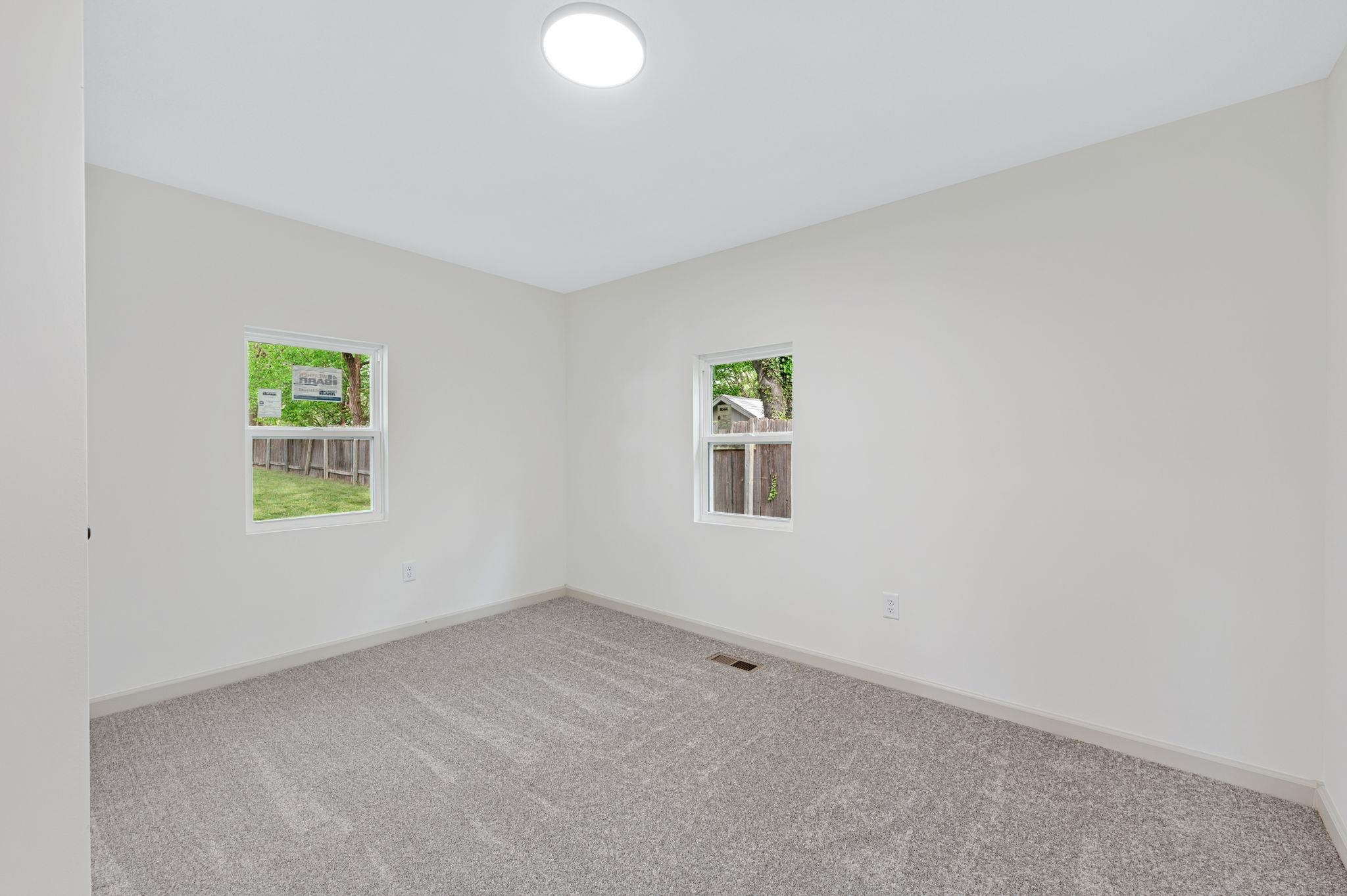 1129 S Bonn St, Wichita, Kansas image 21