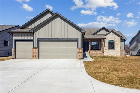 3110 E Sunflower Dr, Derby, KS MLS: 641529