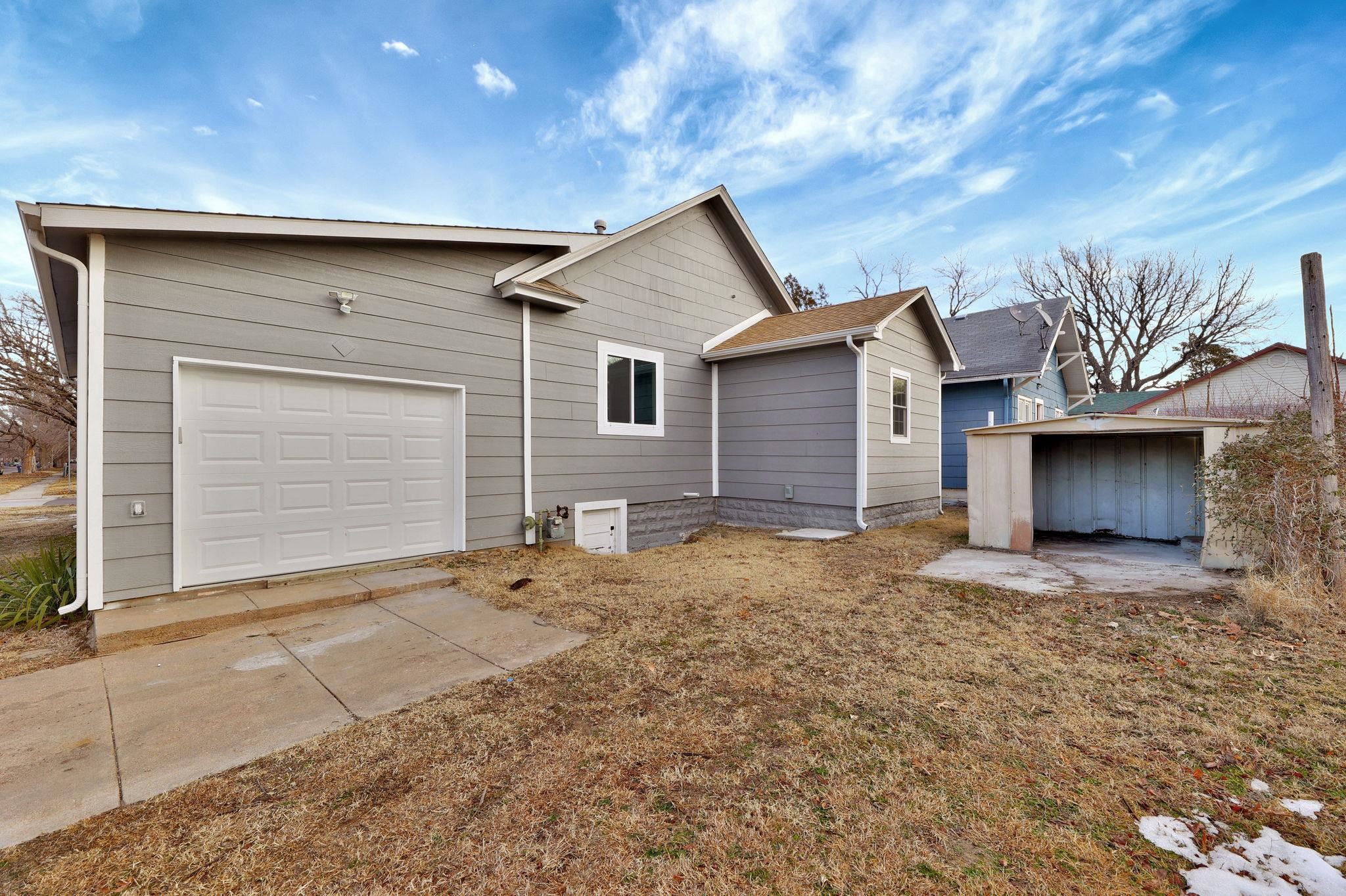 1423 W 1st St N St, Wichita, Kansas image 35