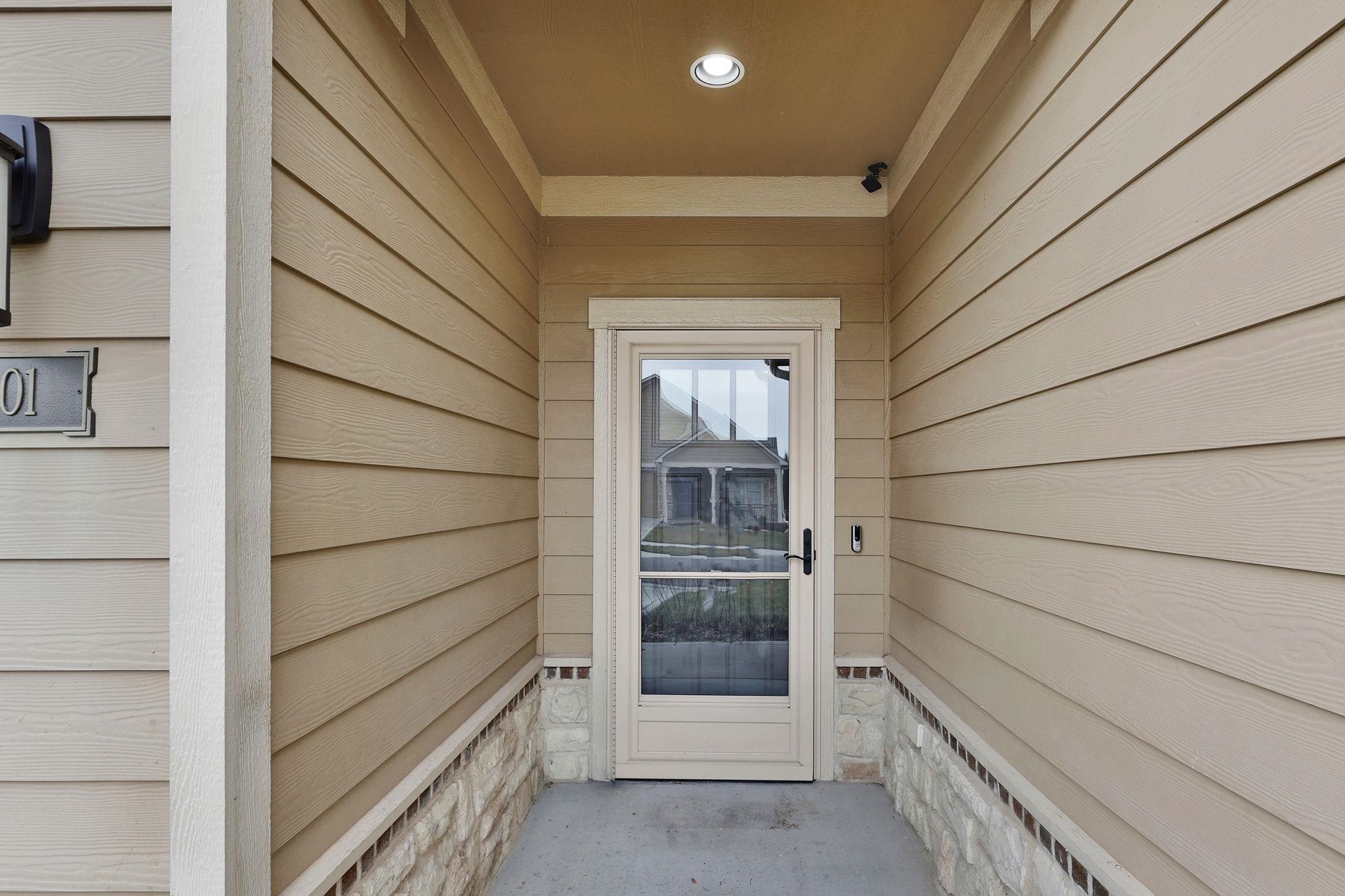 Wichita, Kansas 67235, United States, 2 Bedrooms Bedrooms, ,2 BathroomsBathrooms,Residential,Pending,63265