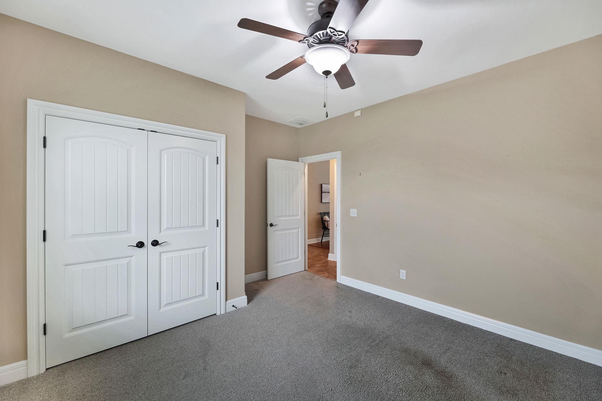 Wichita, Kansas 67235, United States, 2 Bedrooms Bedrooms, ,2 BathroomsBathrooms,Residential,Pending,63265