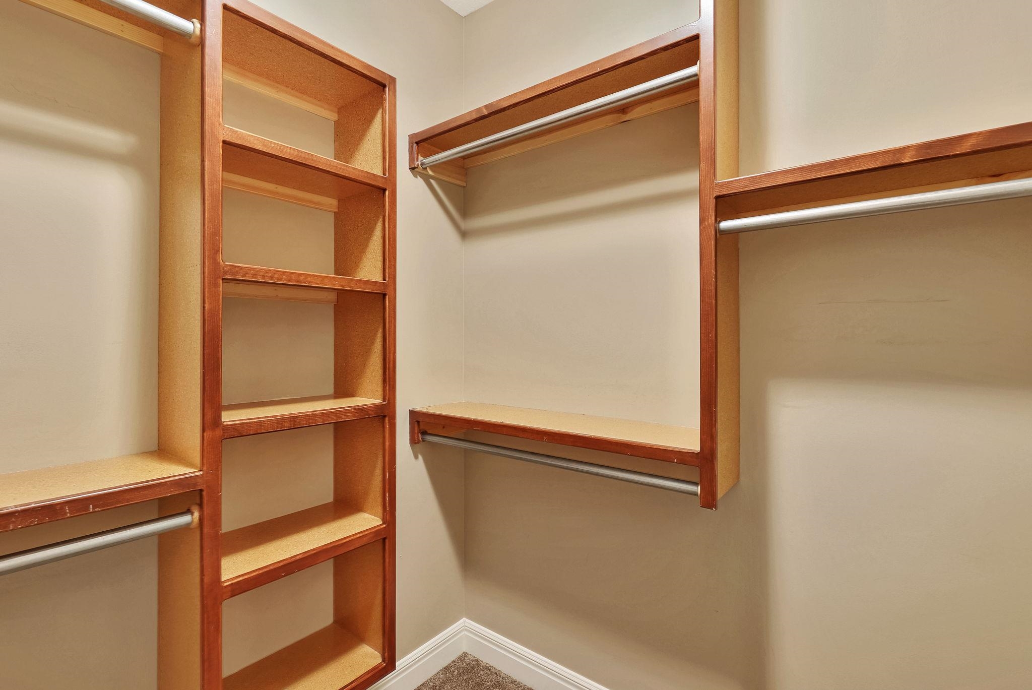 Wichita, Kansas 67235, United States, 2 Bedrooms Bedrooms, ,2 BathroomsBathrooms,Residential,Pending,63265