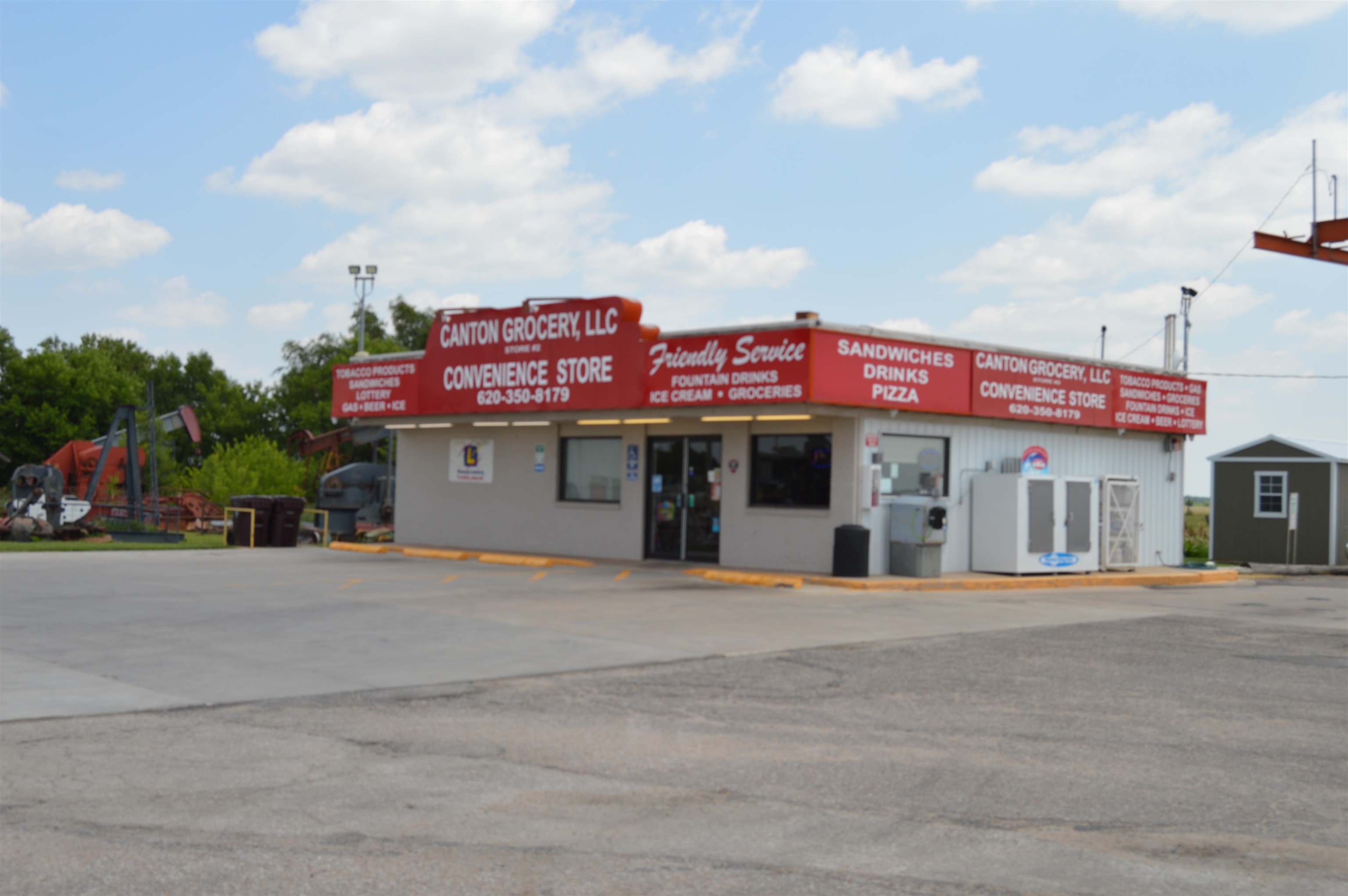 Canton, Kansas 67428, United States, ,Commercial,Pending,72471