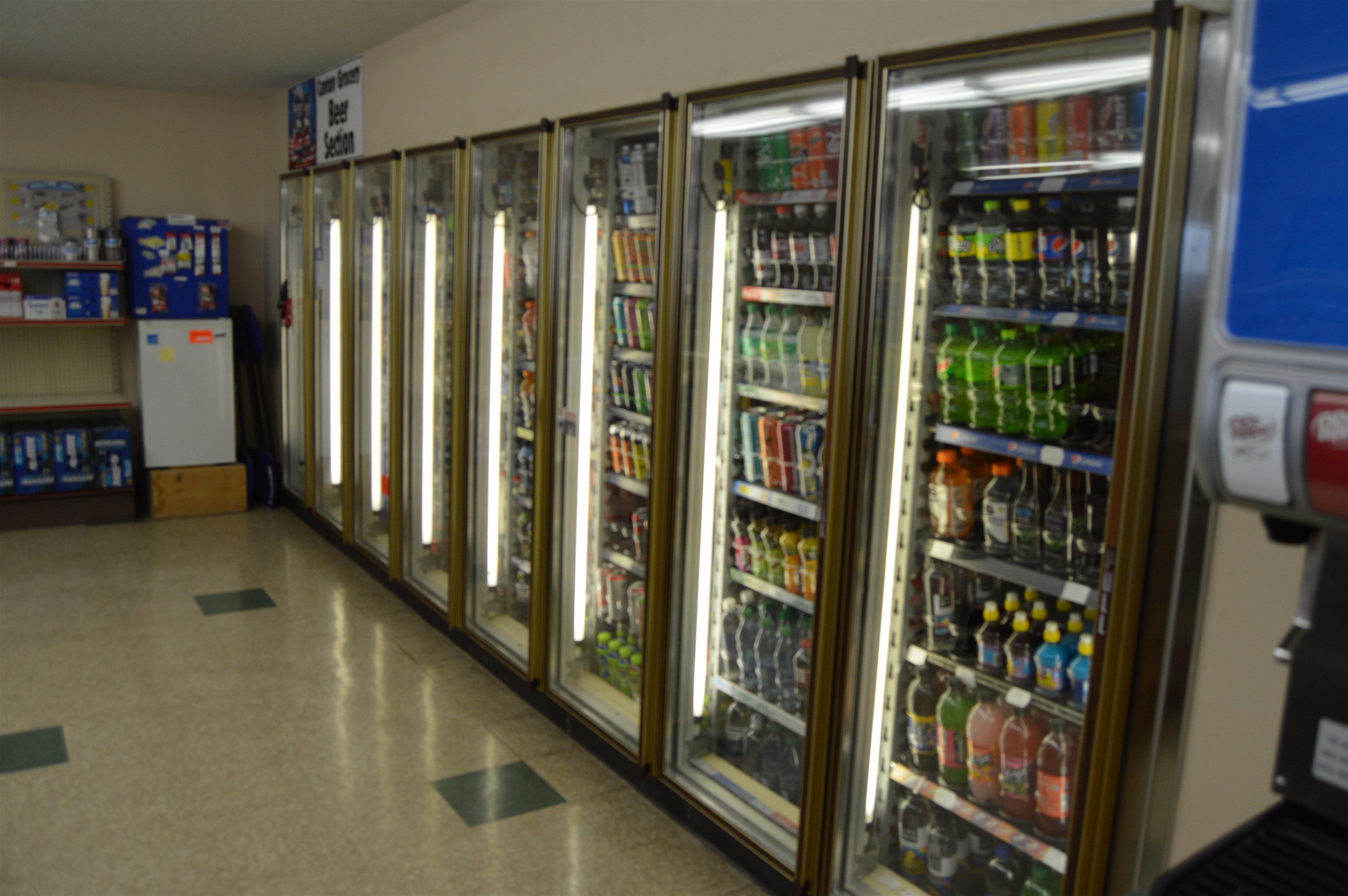 Canton, Kansas 67428, United States, ,Commercial,Pending,72471
