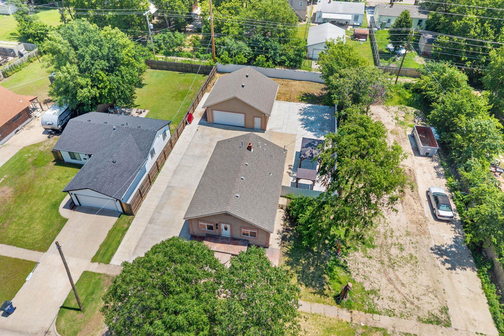 1832 S Ellis St, Wichita, Kansas image 2