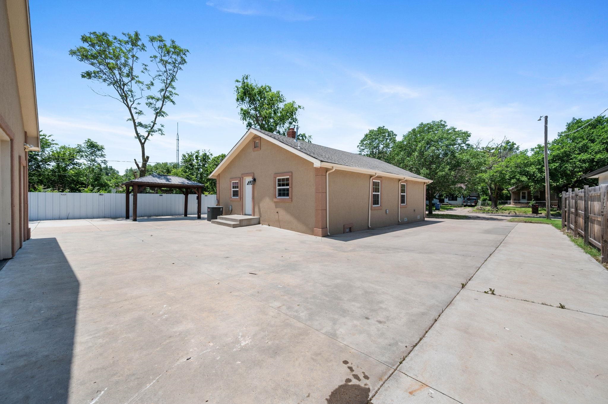 1832 S Ellis St, Wichita, Kansas image 29