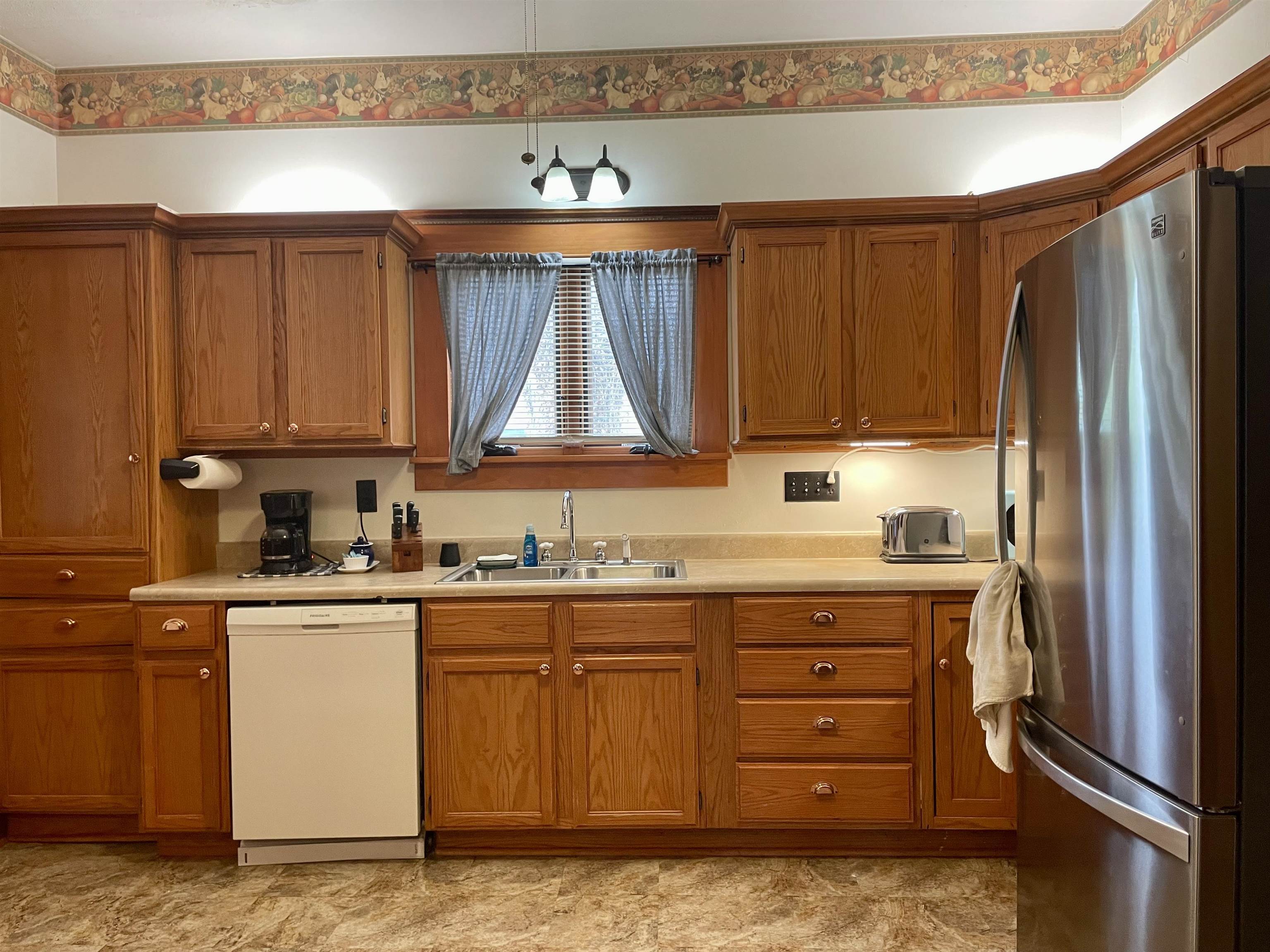 631 N Garfield Ave, Sedgwick, Kansas image 10
