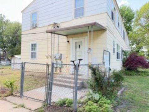 Homes For Sale - 1119 S Pershing Ave<br/> Sedgwick County, Wichita, KS 67218