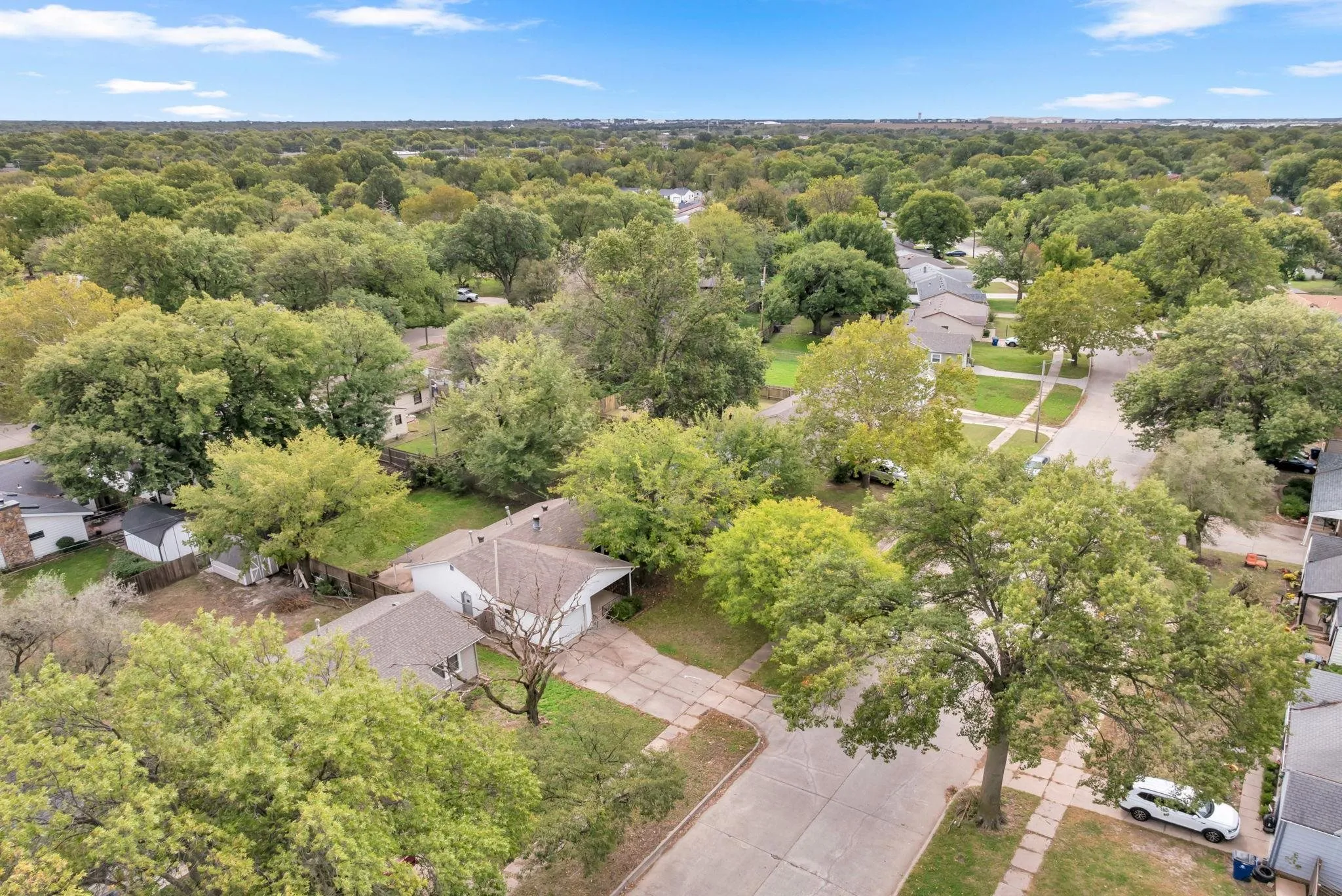 Wichita, Kansas 67218, United States, 2 Bedrooms Bedrooms, ,1 BathroomBathrooms,Residential,Active,227477