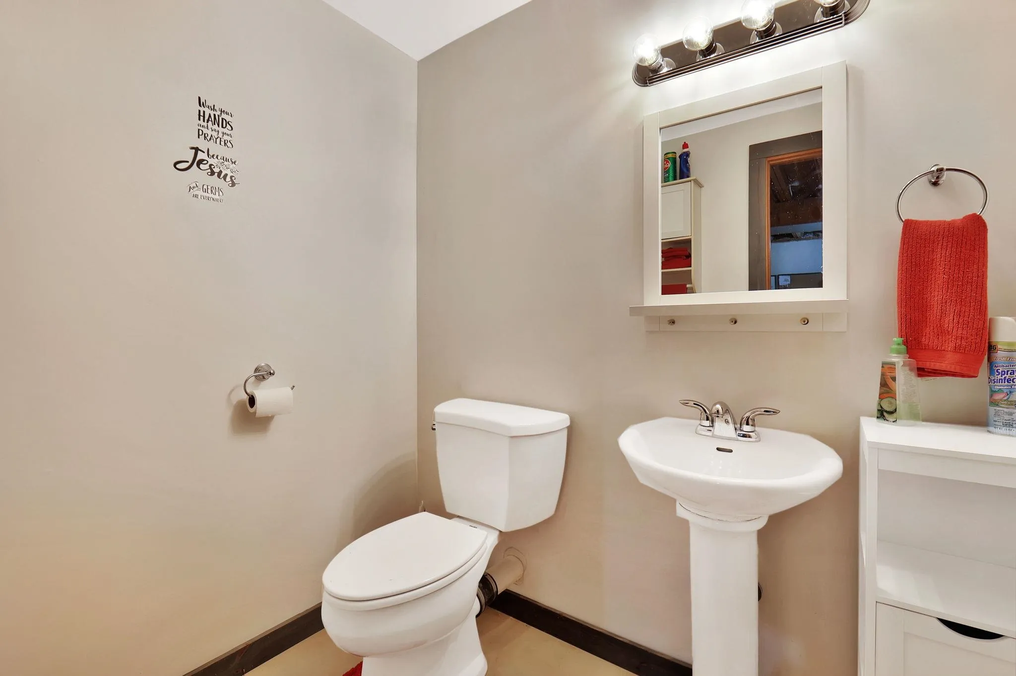 Augusta, Kansas 67010, United States, 3 Bedrooms Bedrooms, ,3 BathroomsBathrooms,Residential,Pending,16848