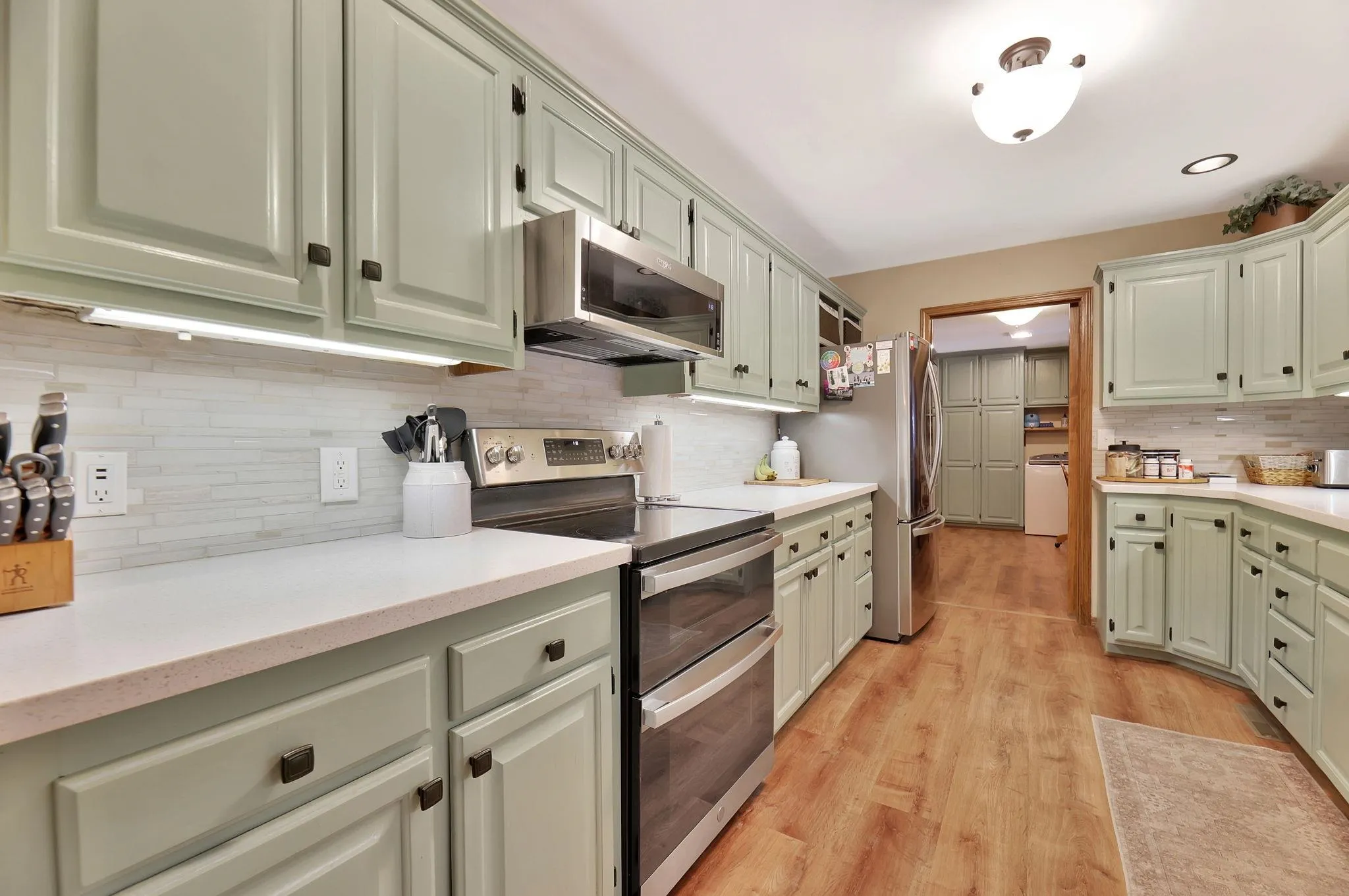 Augusta, Kansas 67010, United States, 3 Bedrooms Bedrooms, ,3 BathroomsBathrooms,Residential,Pending,16848