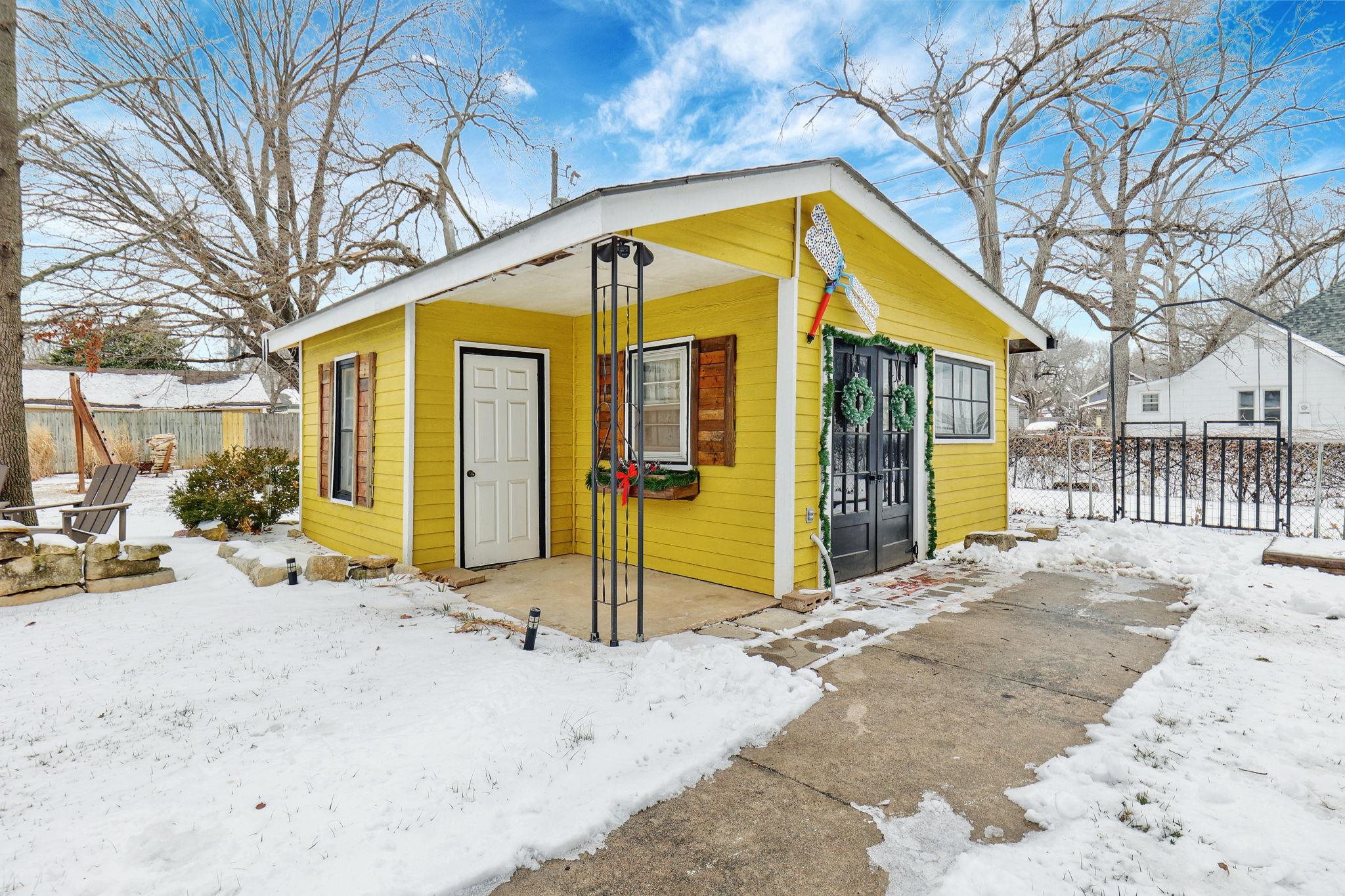 226 E Clark Ave, Augusta, Kansas image 35