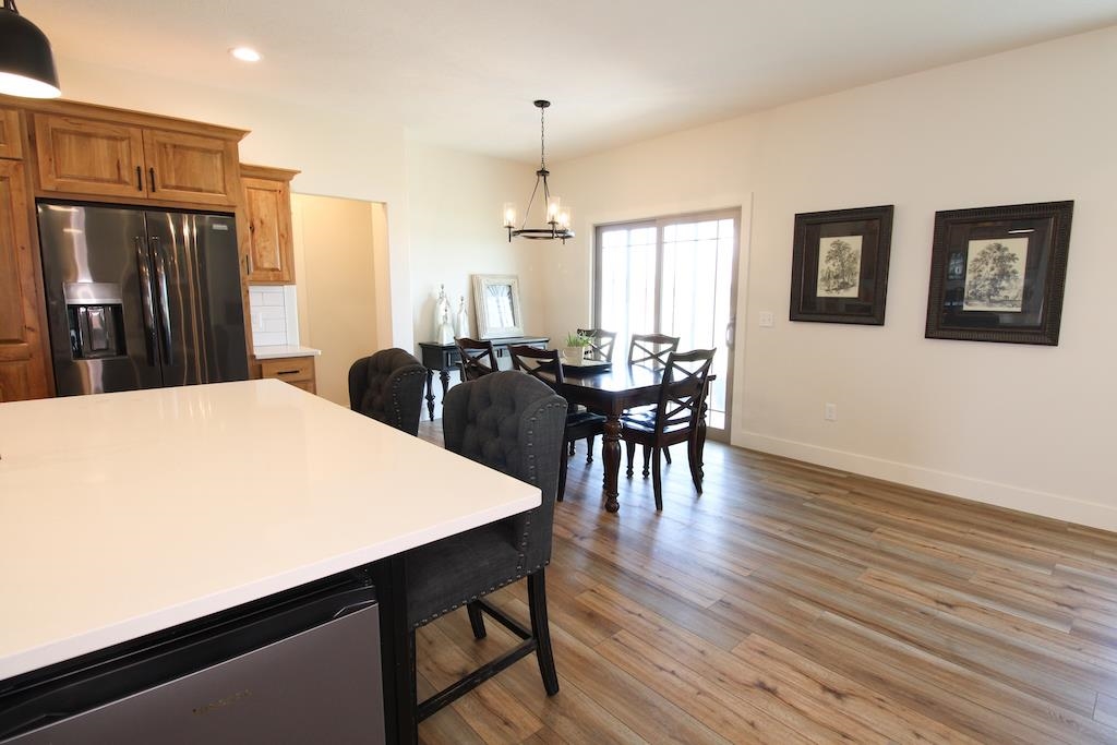 2749 Wet Stone Dr, Salina, Kansas image 8