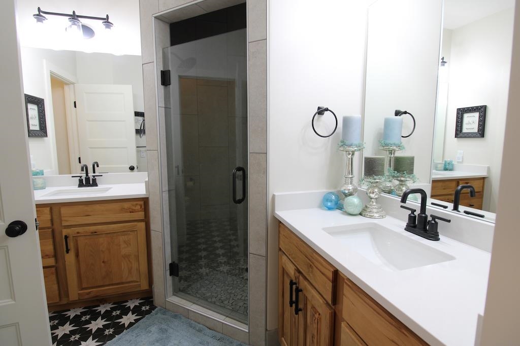 2749 Wet Stone Dr, Salina, Kansas image 13
