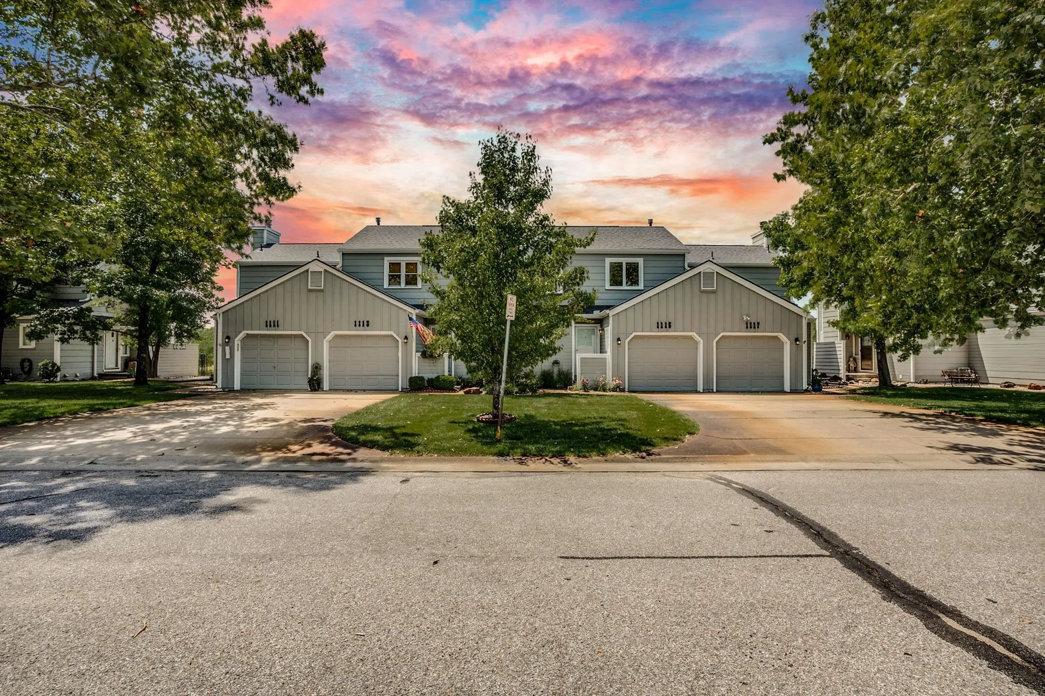 Wichita, Kansas 67212, United States, 1 Bedroom Bedrooms, ,2 BathroomsBathrooms,Residential,Active,179240