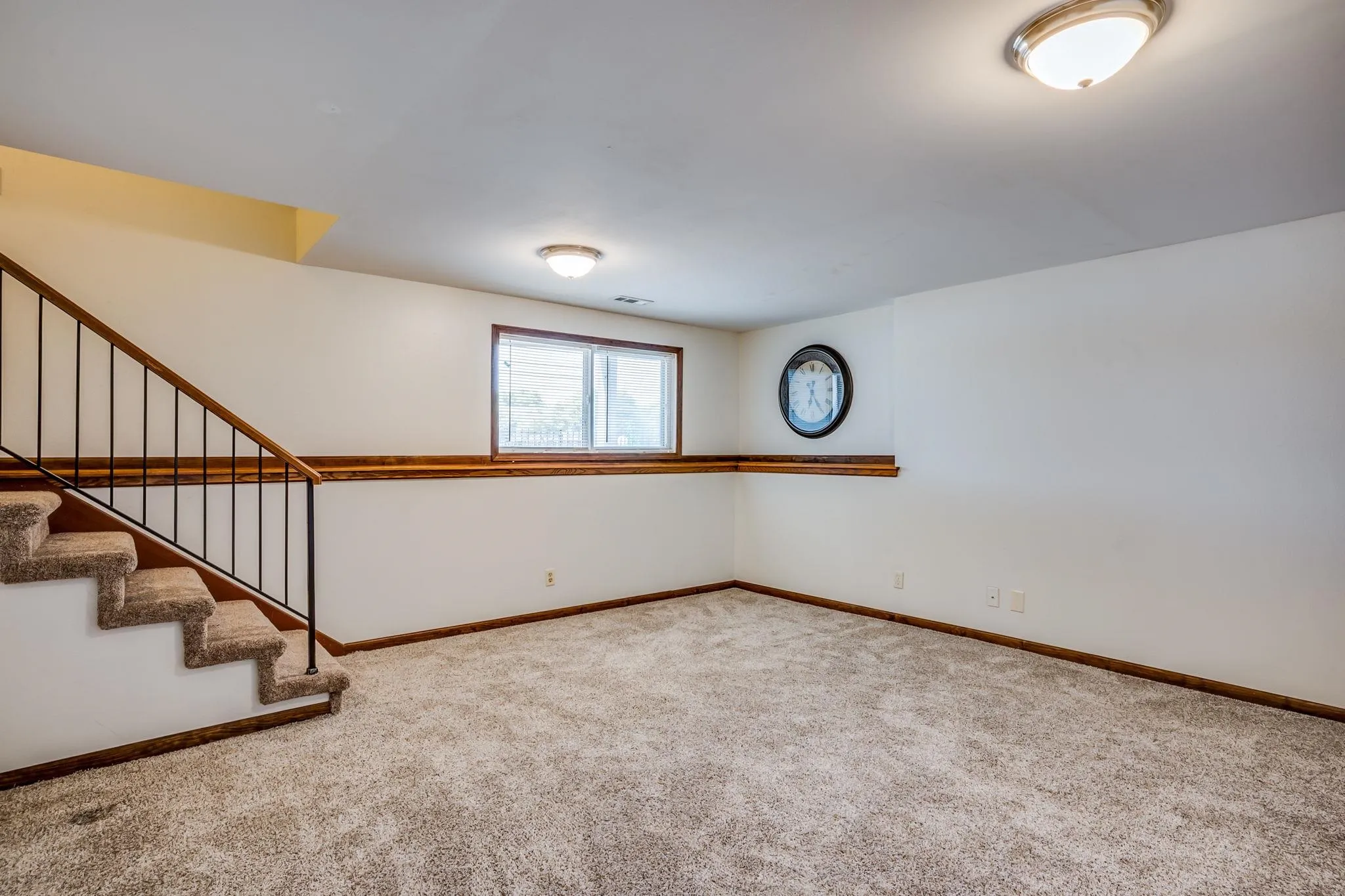 Wichita, Kansas 67212, United States, 1 Bedroom Bedrooms, ,2 BathroomsBathrooms,Residential,Active,179240