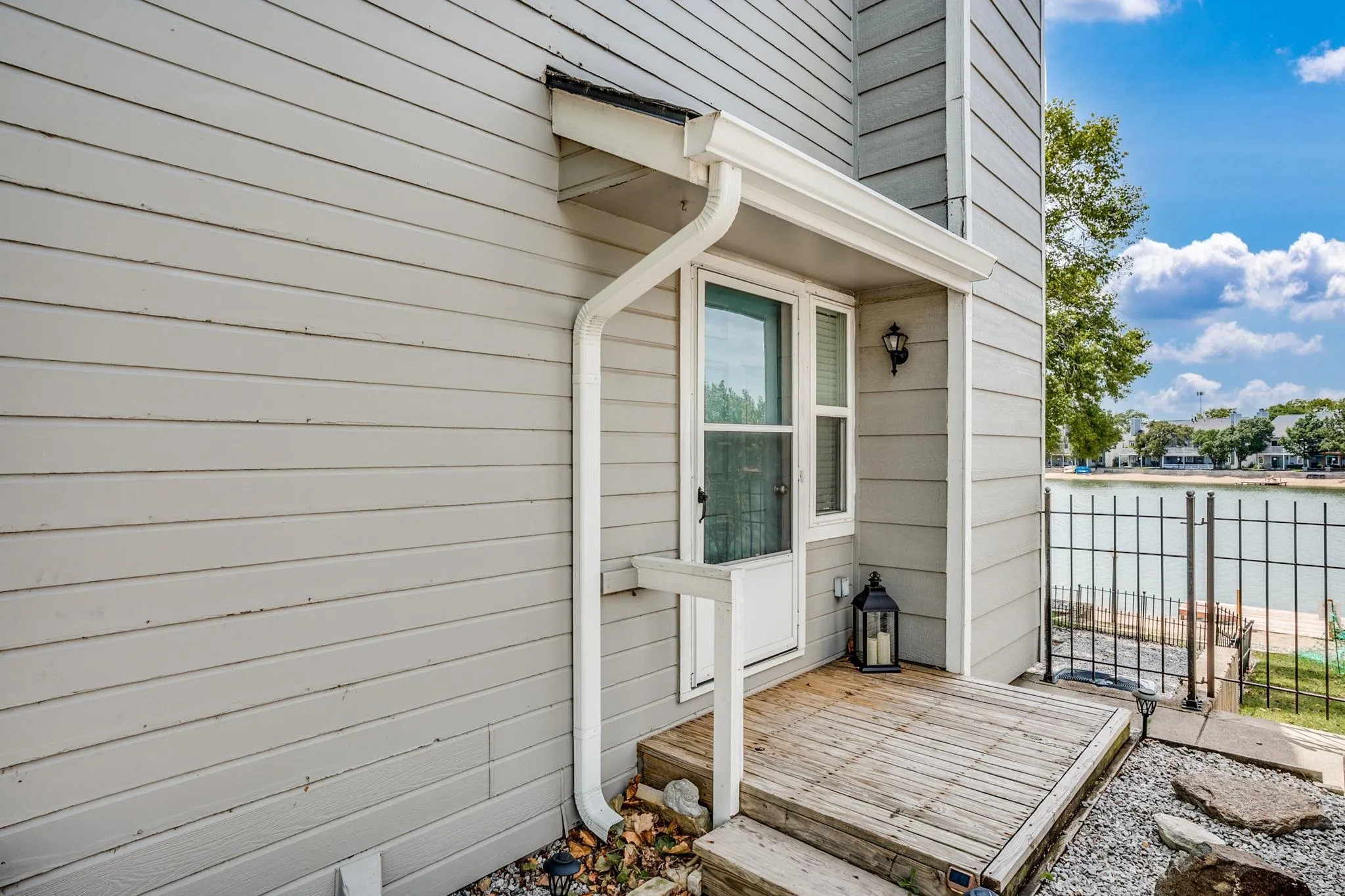 Wichita, Kansas 67212, United States, 1 Bedroom Bedrooms, ,2 BathroomsBathrooms,Residential,Active,179240