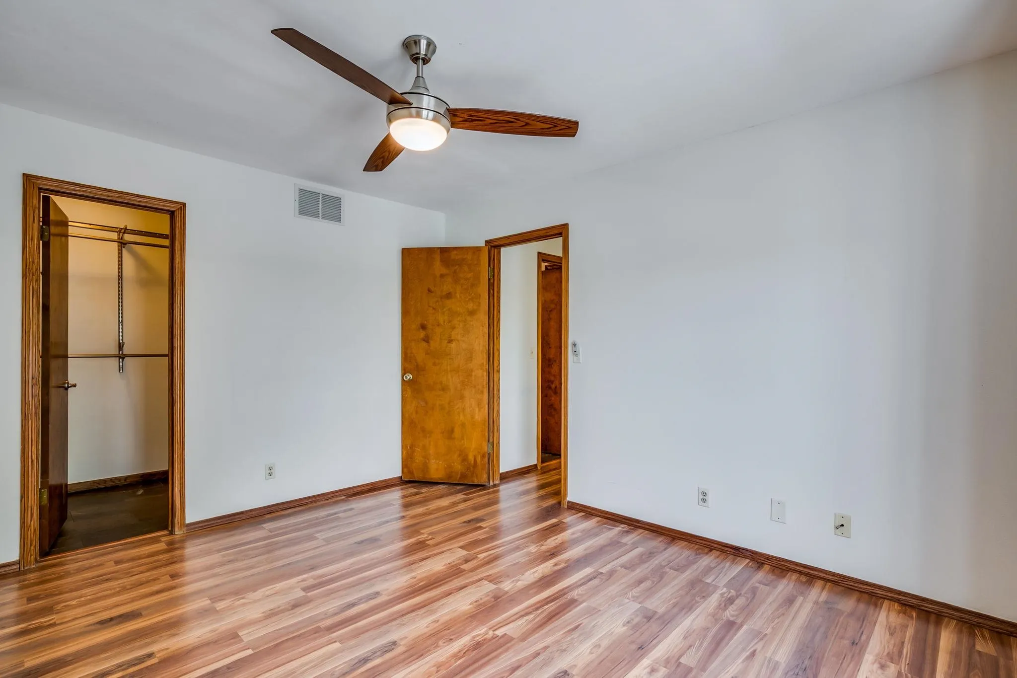 Wichita, Kansas 67212, United States, 1 Bedroom Bedrooms, ,2 BathroomsBathrooms,Residential,Active,179240