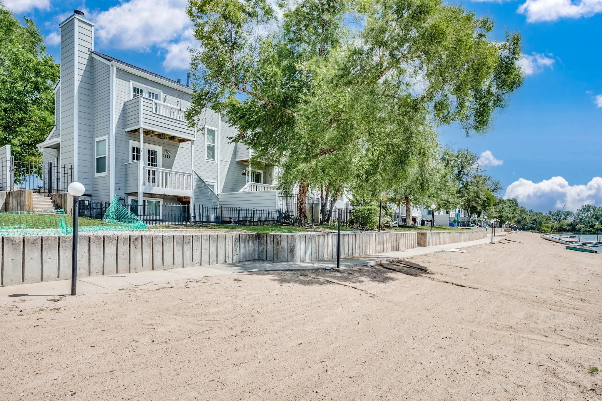 Wichita, Kansas 67212, United States, 1 Bedroom Bedrooms, ,2 BathroomsBathrooms,Residential,Active,179240