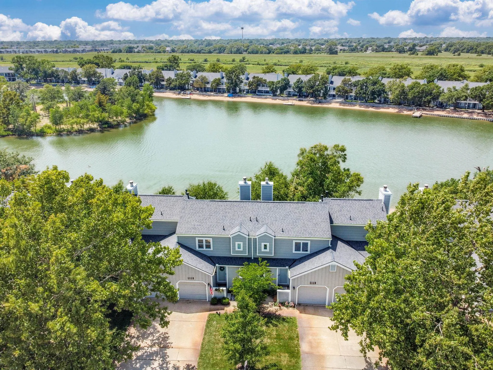 Wichita, Kansas 67212, United States, 1 Bedroom Bedrooms, ,2 BathroomsBathrooms,Residential,Active,179240