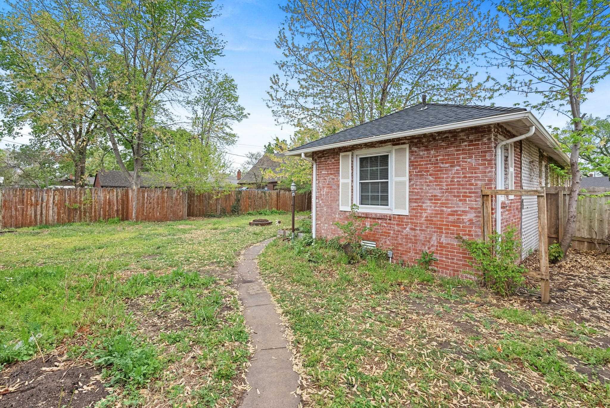 1440 N Athenian Ave, Wichita, Kansas image 33