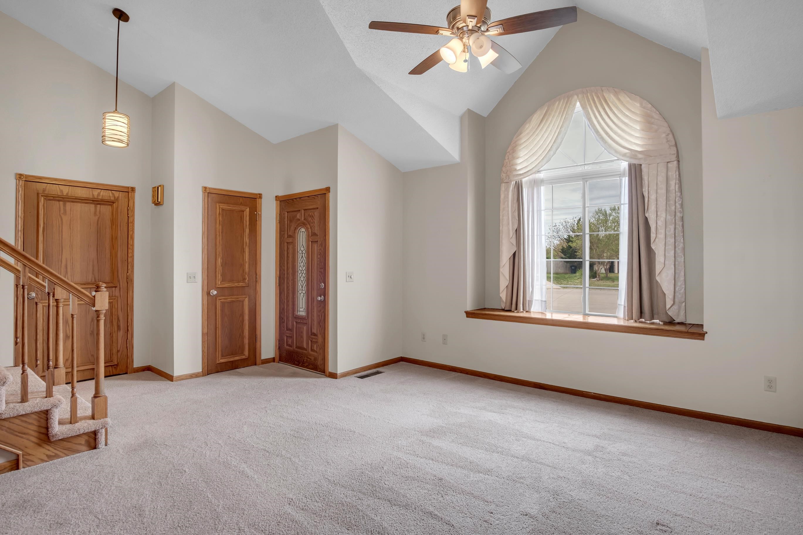 417 Victoria Ct, Newton, Kansas image 8