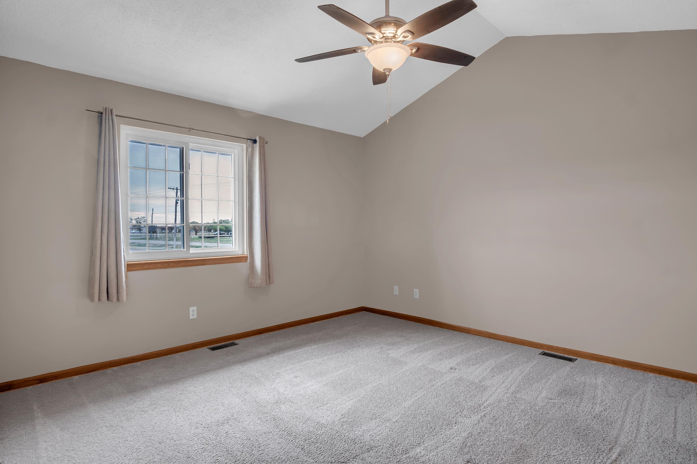 417 Victoria Ct, Newton, Kansas image 19