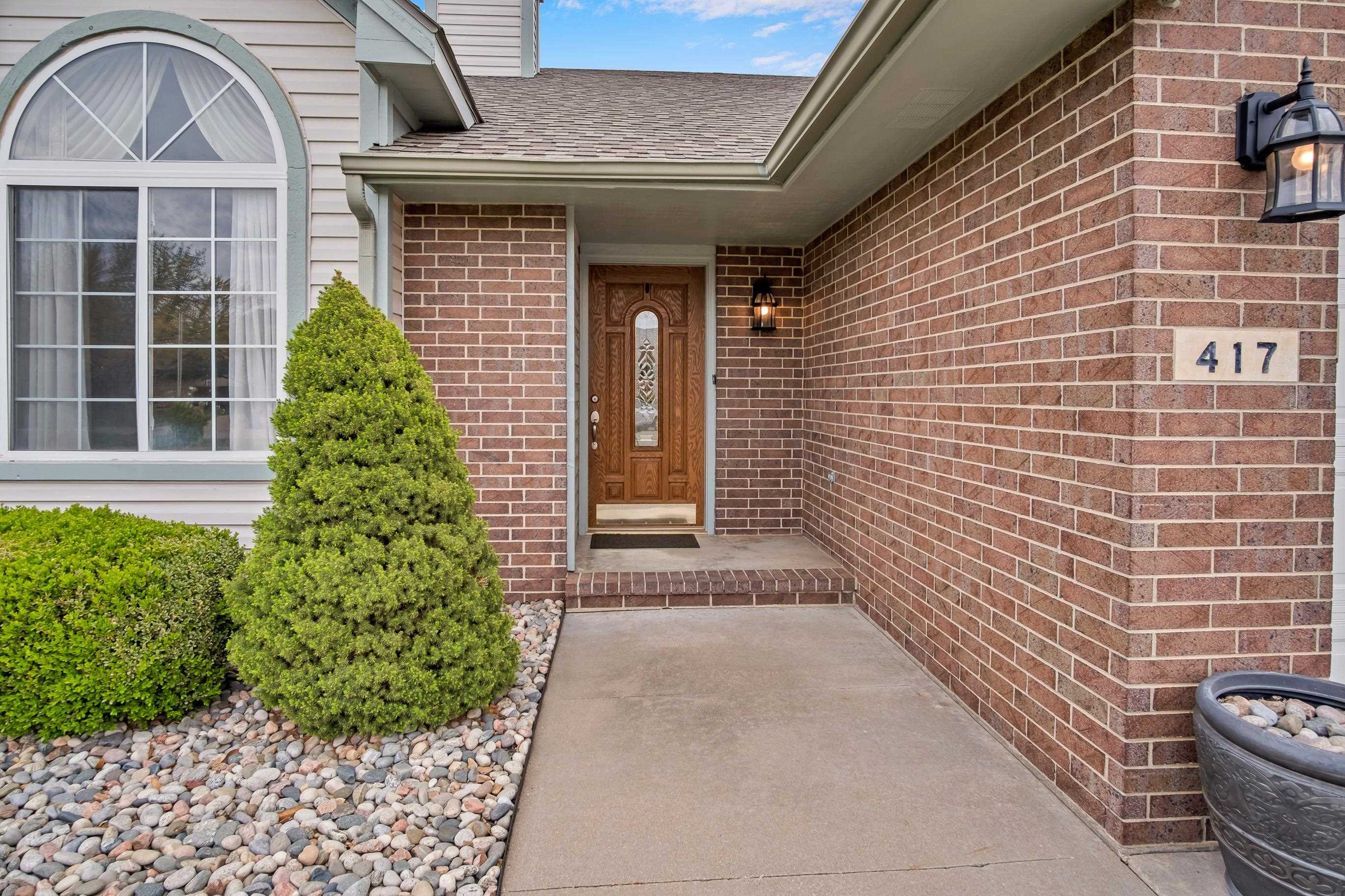 417 Victoria Ct, Newton, Kansas image 5