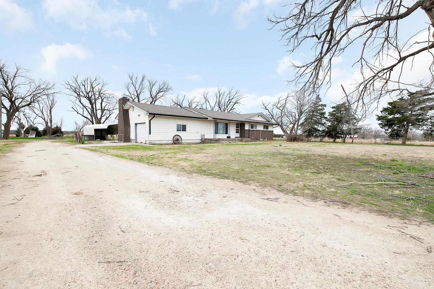 1815 SW 60th St, El Dorado, Kansas image 1