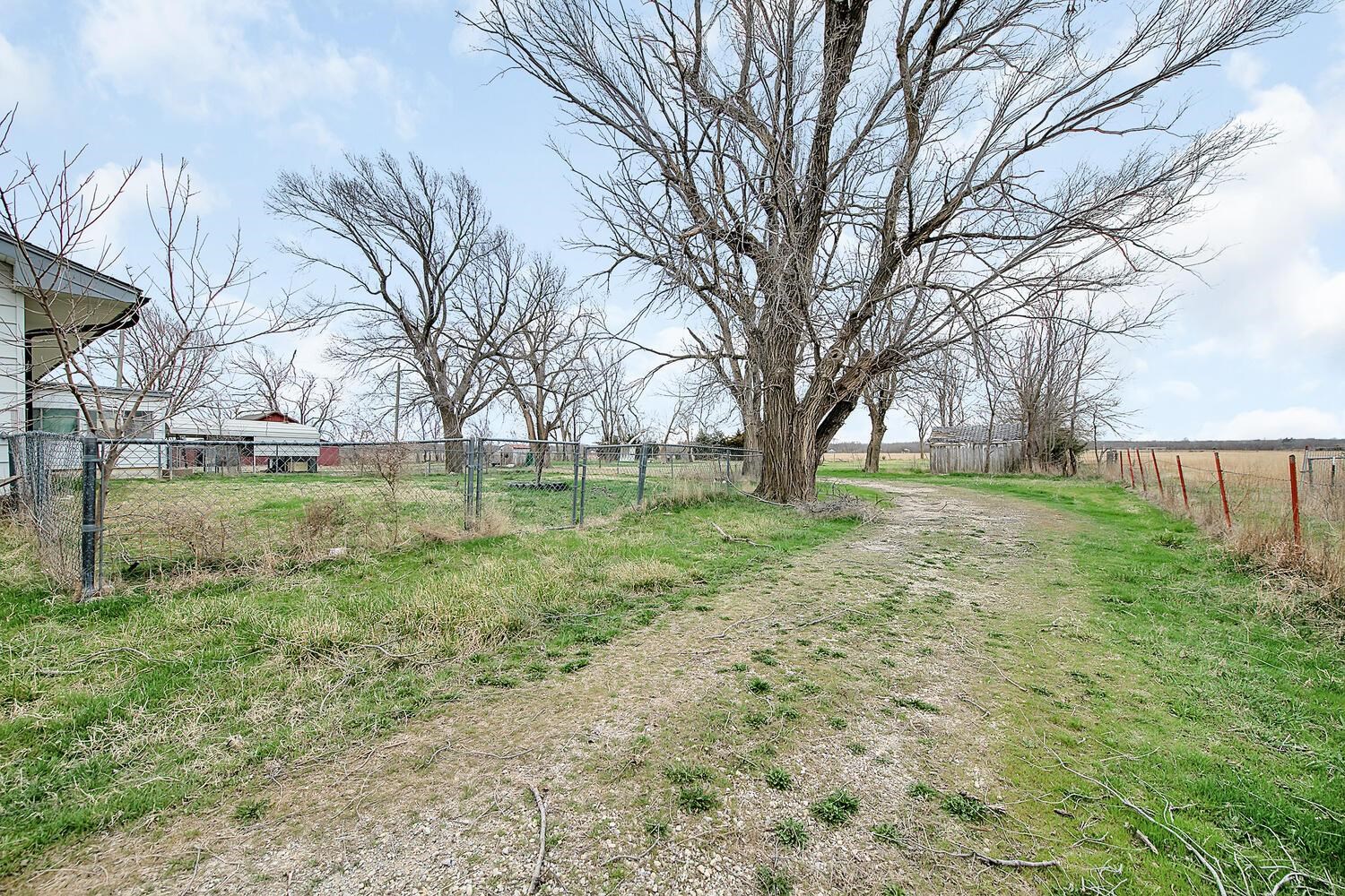 1815 SW 60th St, El Dorado, Kansas image 28