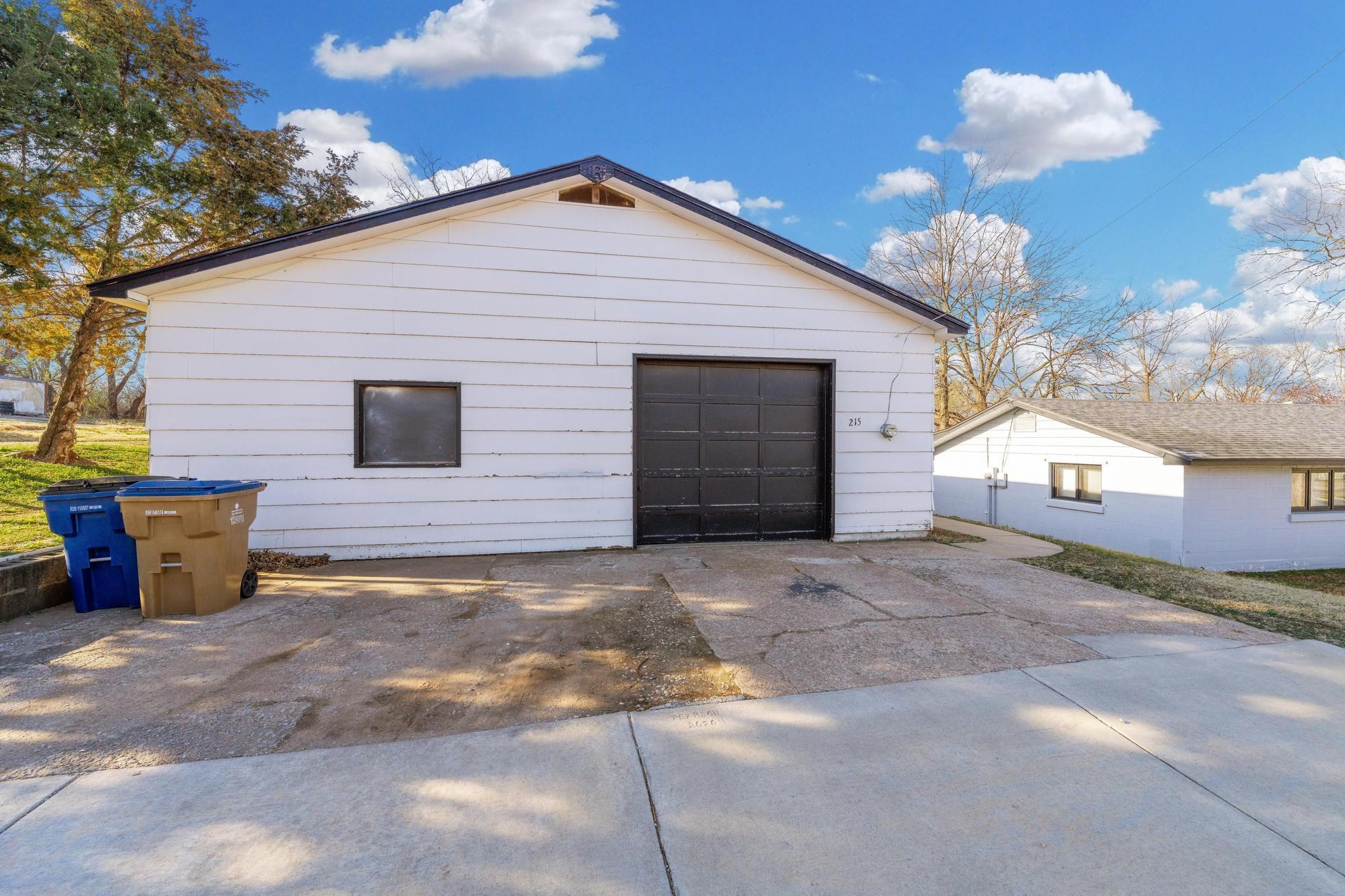 302 S Water St, Derby, Kansas image 2