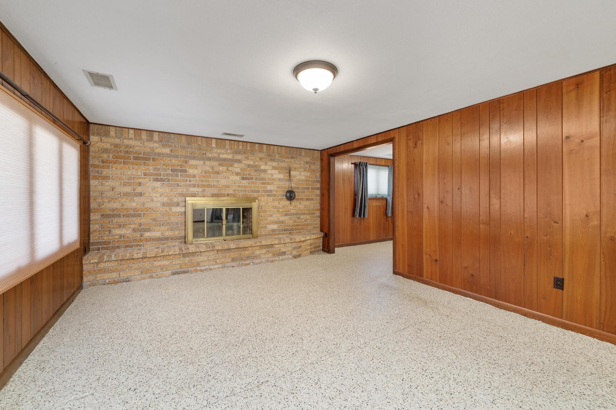 302 S Water St, Derby, Kansas image 6