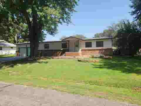 Mobile Home For Sale - 6124 S Laura Ave<br/> Wichita, KS 67216