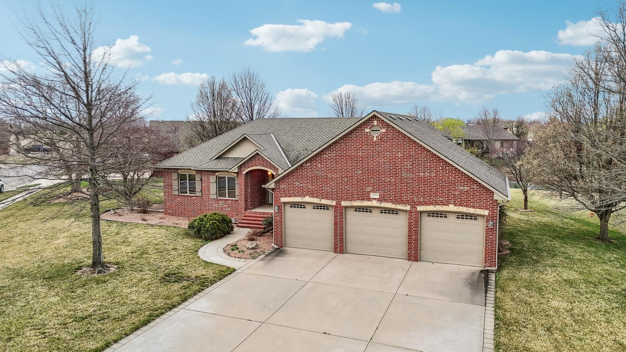3010 N Fieldstone Ct, Augusta, Kansas image 2