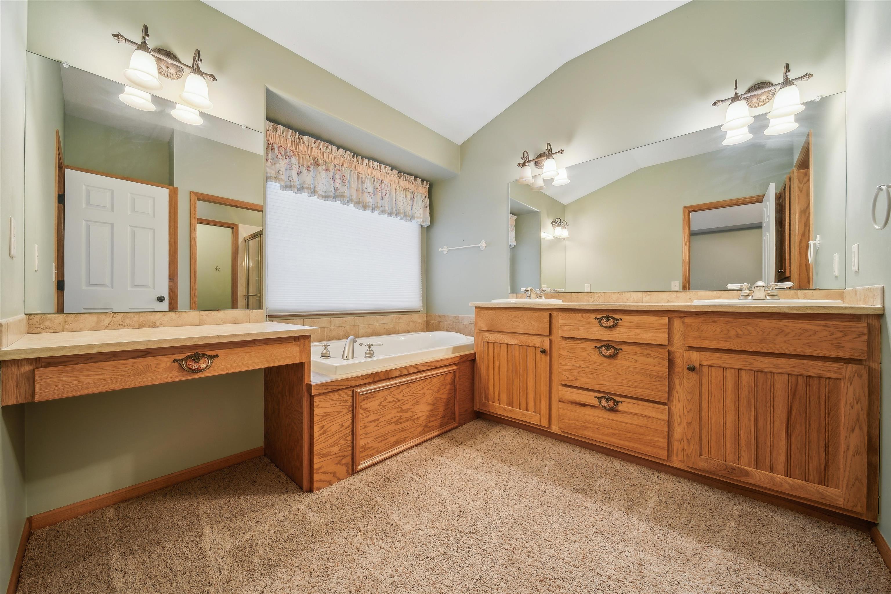 3010 N Fieldstone Ct, Augusta, Kansas image 12