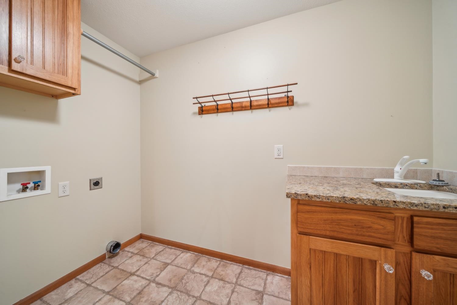 3010 N Fieldstone Ct, Augusta, Kansas image 17