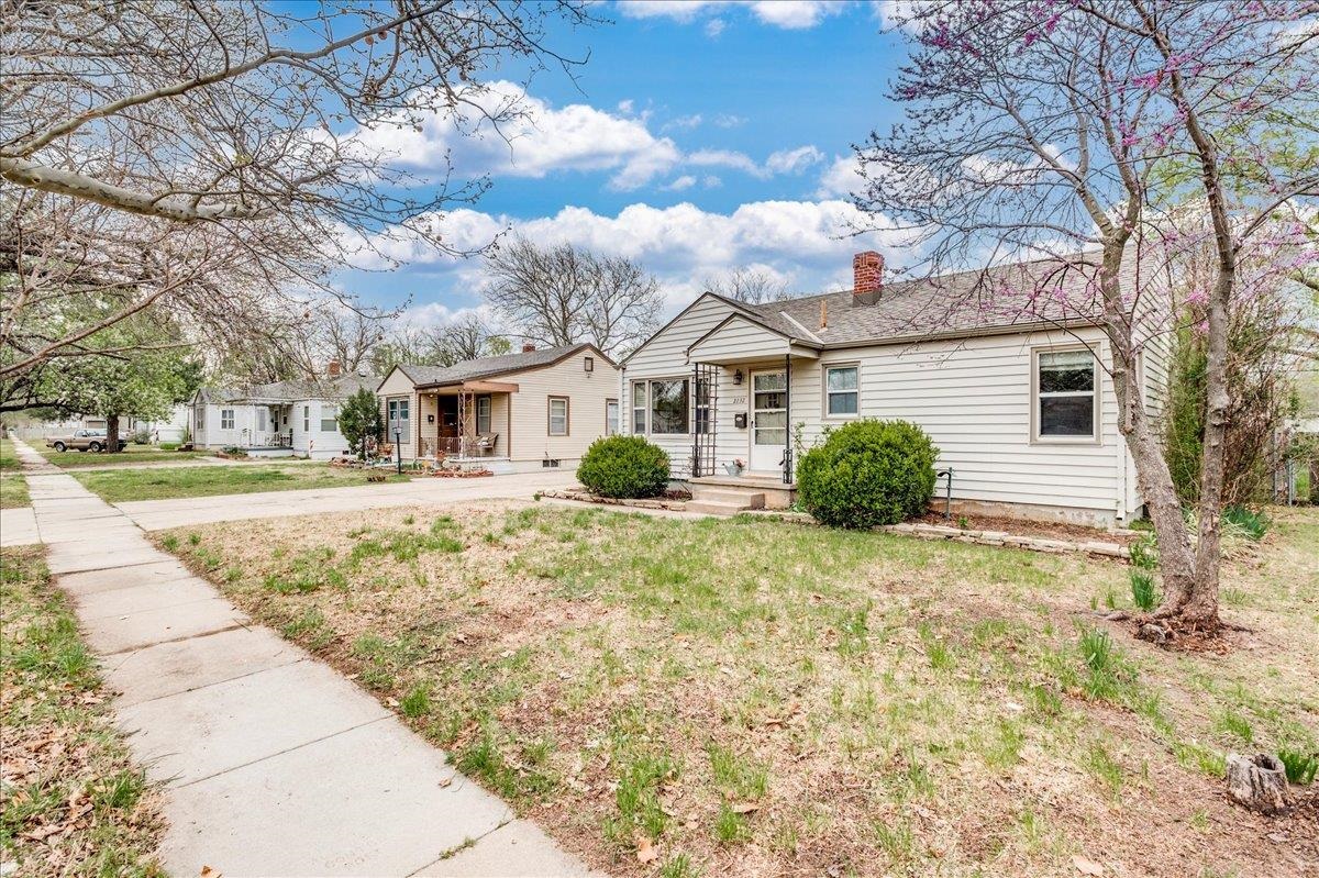 2232 S Ellis St, Wichita, Kansas image 3